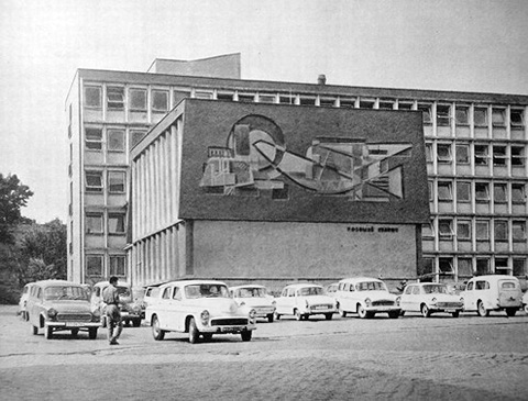 Trnava - Pozemne stavby 1969.jpg